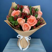 Букет цветов из:  Розы и Альстромерии в Сапогово