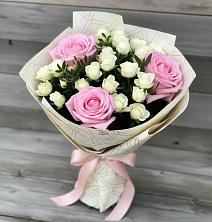 Букет цветов из:  Розы в Сапогово