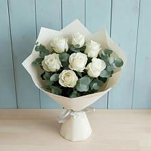 Букет Белые розы в Эвкалипте в Сапогово
