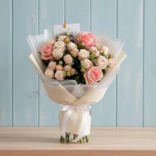 Букет цветов из:  Розы в Сапогово