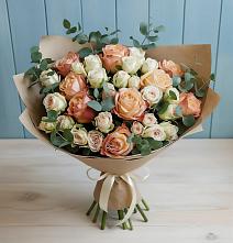 Букет цветов из:  Альстромерии и Розы в Сапогово